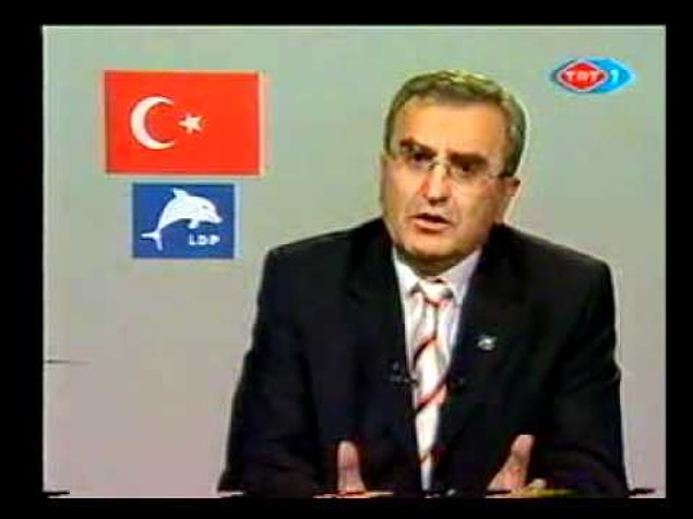 6. Seçim öncesinde TRT'deki propaganda konuşmasında: "Ne varsa satacağız, bu TRT'yi de satacağız."