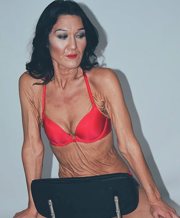 5. Однако Сара очень храбрая личность. И она решила доказать всему миру, что ей нечего стыдиться