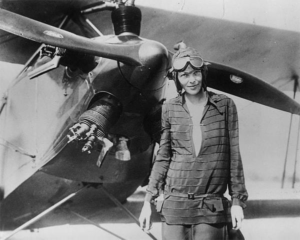 Ünlü pilot Amelia Earhart ve onun rotacısı Fred Noonan'ın kaderi, günümüzde hala çözülememiş gizemlerden biri.