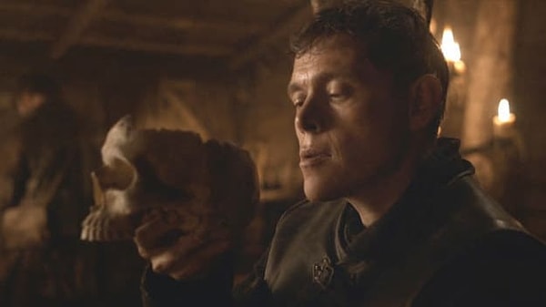 15. Вспомните его имя?