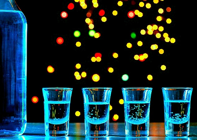 Shot bardağı çıktı!