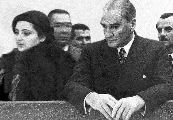 Akar’ın "Atatürk'ün hatırasına alenen hakaret" ve "Halkı kin ve düşmanlığa alenen tahrik etme” suçlarından toplam 2,5 yıldan 7,5 yıla kadar hapsi talep edilmişti.