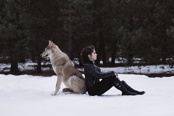 9. "Фотосессии с дикими животными становятся действительно популярными, — рассказывает Ольга. — Сейчас можно сфотографироваться с кем угодно, начиная от экзотических птиц, заканчивая рептилиями".