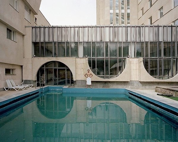 11. Открытые бассейны были роскошью, но они были...