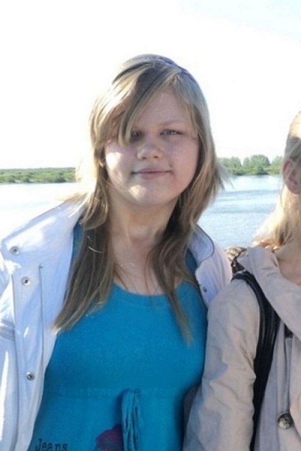 1. Однажды модельный агент прогуливался по Перми и увидел ее лицо.