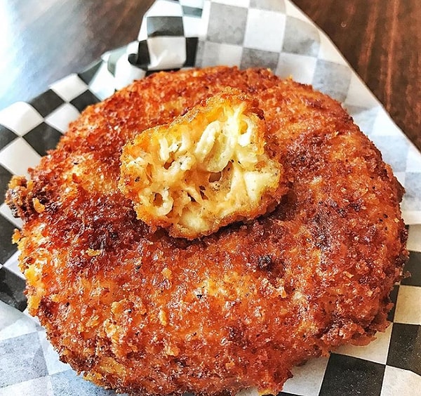 5. Пончик со вкусом макарон с сыром