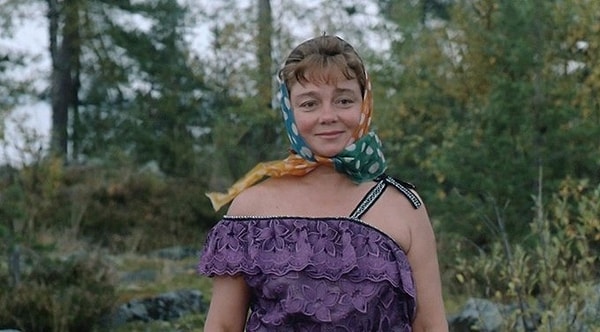 Вы — Надежда Кузякина из «Любовь и голуби»!