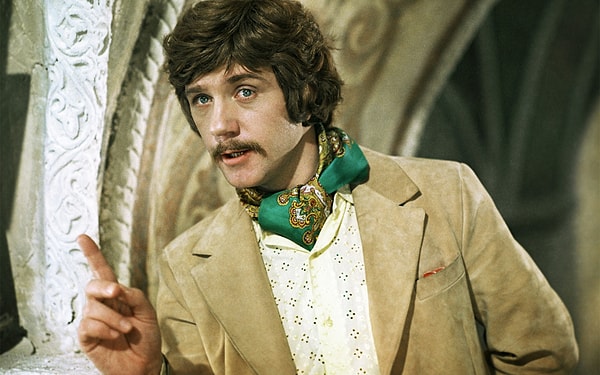 Вы — Жорж Милославский из «Иван Васильевич меняет профессию»!