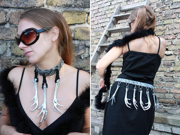 7. Ремень и колье с куриными лапками. Для тех, кто боится возвращаться домой поздно ночью!