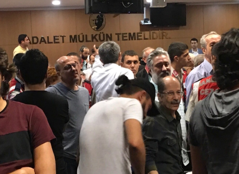 Cumhuriyet Davası'nda Ara Karar: Ahmet Şık ve Kadri Gürsel Dâhil 5 Kişi Tutuklu Kaldı, 7 Kişi Serbest