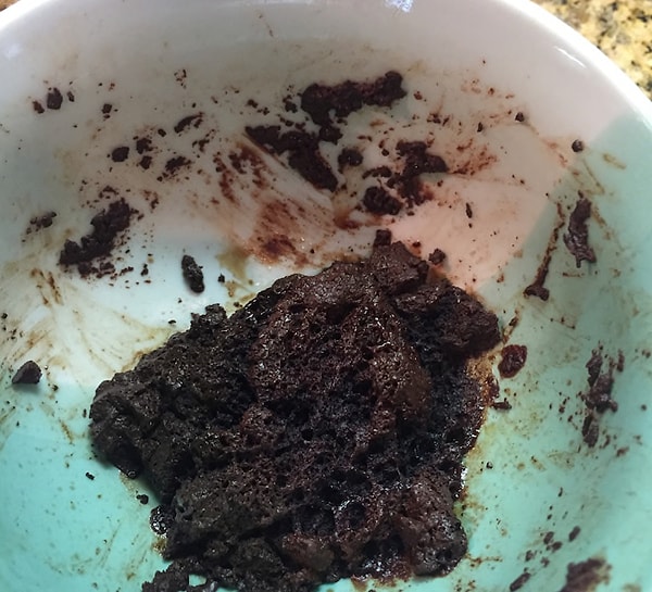 20. Это выглядит... Ну, в общем, с этим поваром все понятно)))