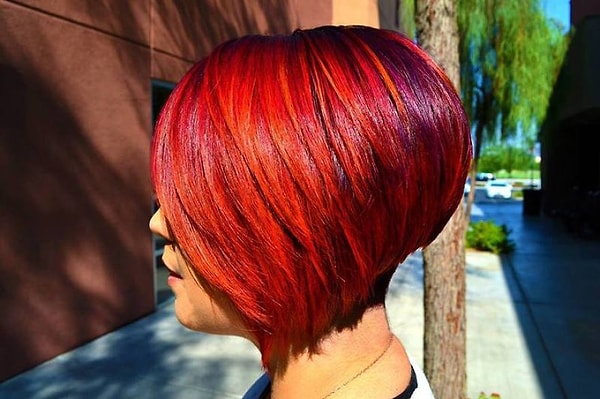 10. Ярко и броско