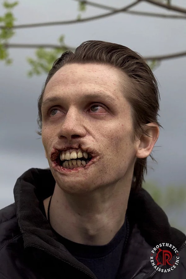 2. Грим для Торри Вигфилда из фильма "Как поймать монстра"