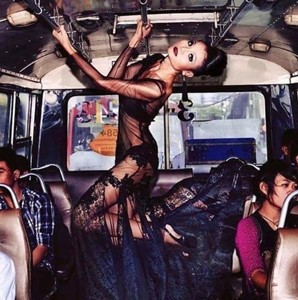 16. И побывать в местах, о которых только мечтала, будучи ребенком в буддийском монастыре, а именно — Париже, Лондоне и Милане