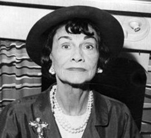 8. Самое лучшее в любви — это заниматься ею.