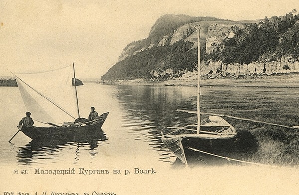 21. Вид с Волги на Молодецкий курган