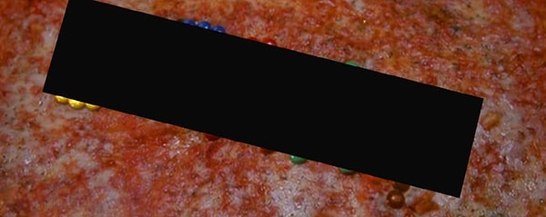 20. Что написано на пицце, которую Мия посылет Майклу, чтобы извиниться?