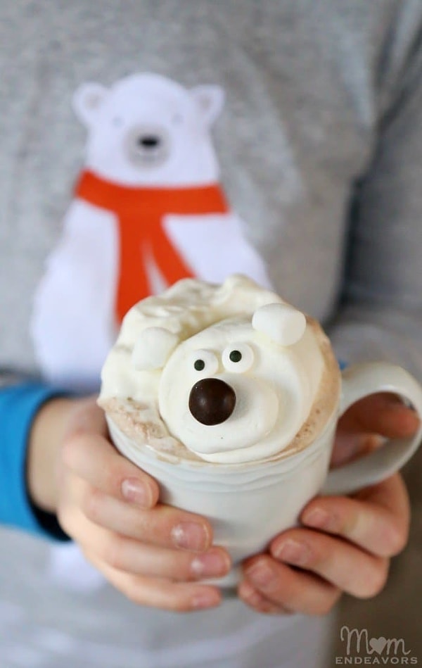 6. Горячий шоколад с мишками из маршмэллоу