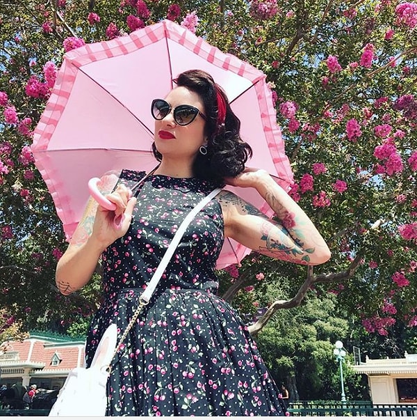 8. Образ в стиле пин-ап: