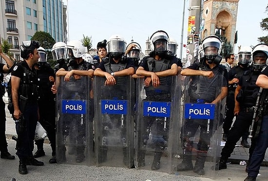 Çevik Kuvvete Talimat: Başkan, Hacı, Kral, Toprağım Demek Artık Yasak