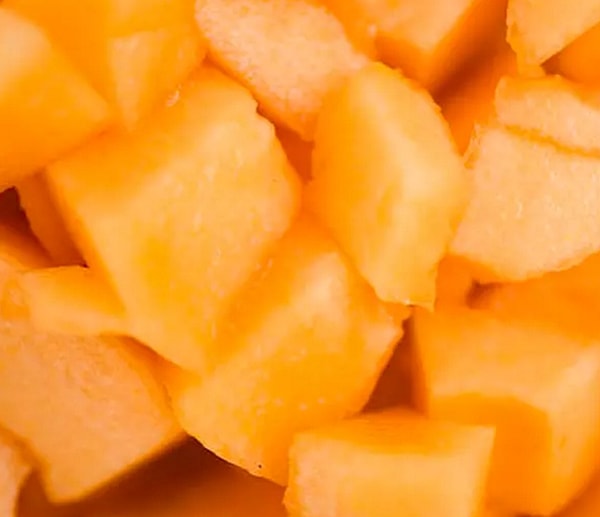 12. "Это пахнет как лак для ногтей"