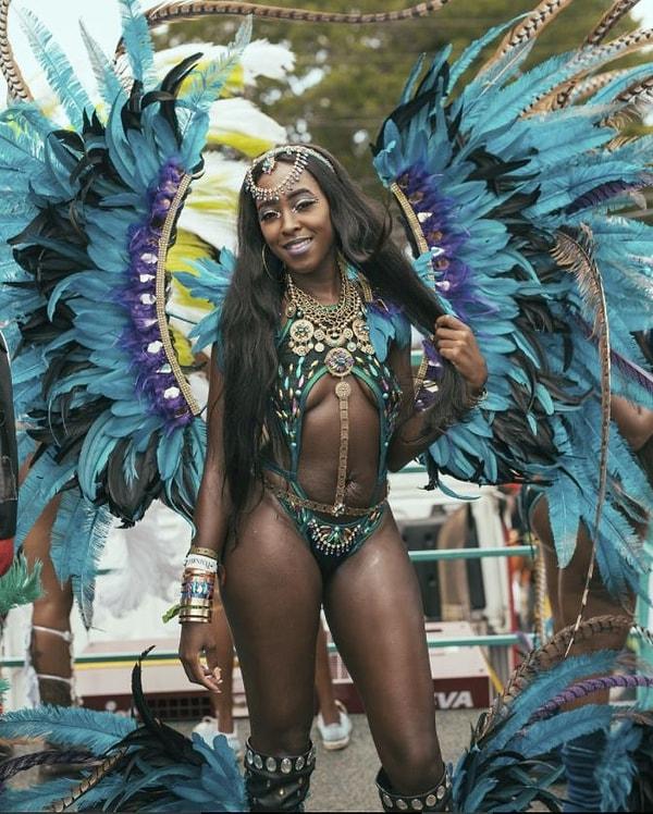 1. Barbados'ta düzenlenen Crop Over, adanın en renkli ve en eğlenceli festivali.