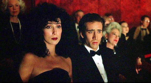 6. Nicolas Cage - Ay Çarpması (1987)    | IMDb 7.1