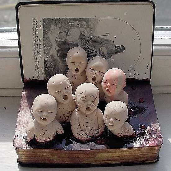 Bir Daha Gözüme Uyku Girsin İstemiyorum Diyenlerin Rahatça Açıp Bakabileceği 22 Ürkütücü Görsel