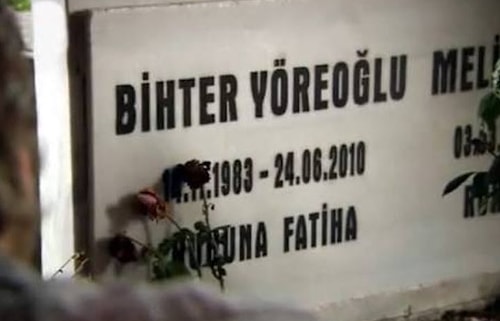 Televizyon Dünyasıyla İlgili Attıkları Komik Tweetlerle Hafta Boyunca Güldüren 17 Kişi