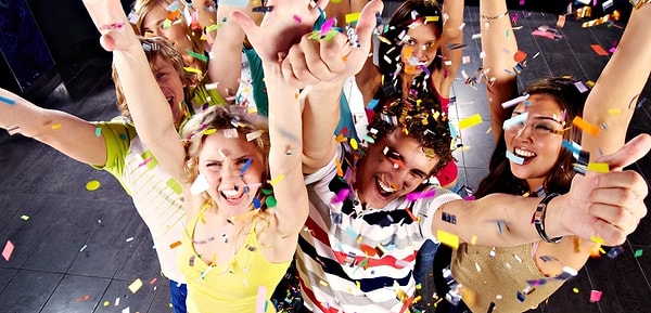 1. Любите ли вы большие компании?