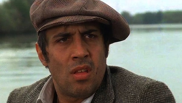 5. "Она посмотрела на меня, потом на своего парня, потом снова на меня, потом снова на своего бывшего парня..."