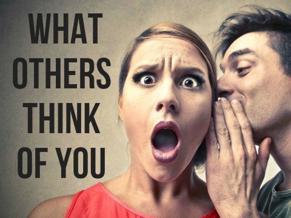Ваше подсознание не дает вам покоя о том, что другие люди думают о вас.