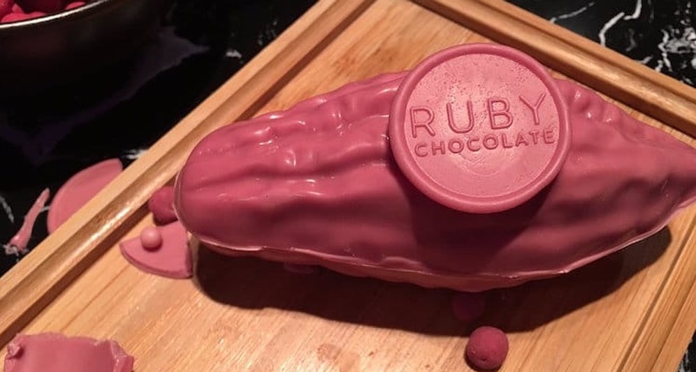 Новый сорт натурального розового шоколада покорил индустрию!