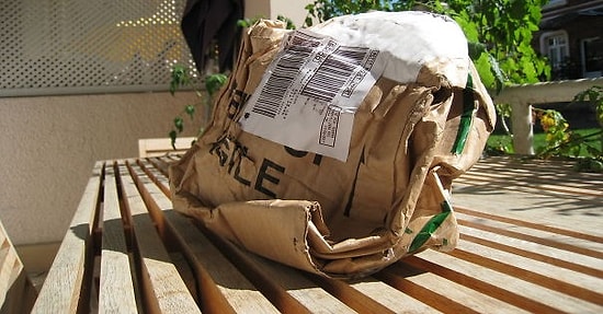 14 случаев, когда стоило забрать посылку самовывозом