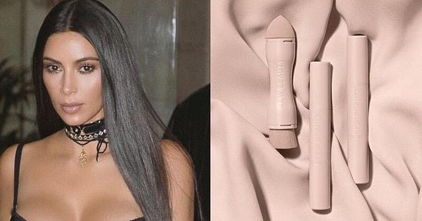 Ancak bazı hayranlar şarkıcıyı Kim Kardashian'ın yeni makyaj koleksiyonu KKW'nin ambalajlarını taklit etmekle suçladı.
