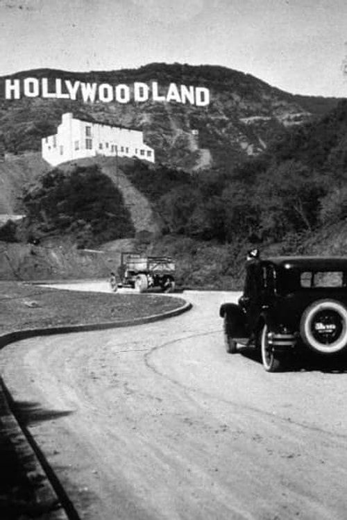 Howard Hughes'a göre; hız tümseklerinde yavaşlamak memelerin sarkmasını önlemek adına dikkat edilmesi gereken hususlardan biriydi.