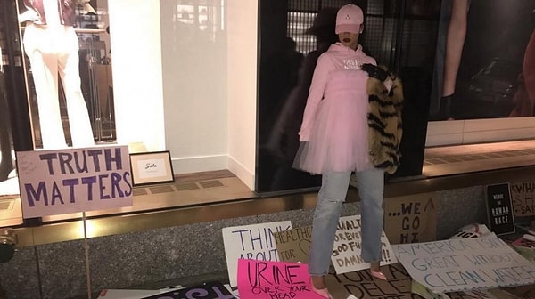 10. Она феминистка