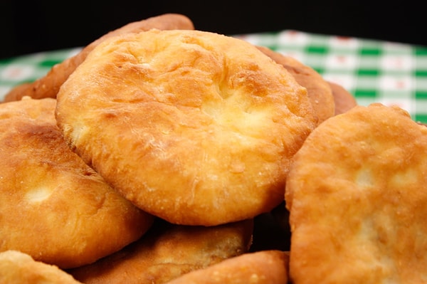 5. Шарбин (пресные беляши)