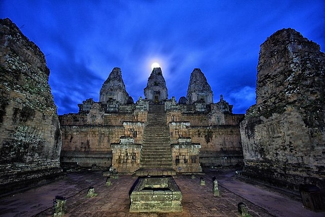 10. Angkor Wat (Siem Reap, Kamboçya)