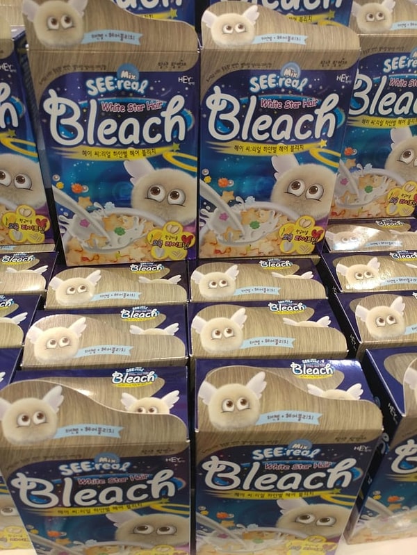 22. Думаете, это кукурузные хлопья? А вот и нет! Это набор для осветления волос