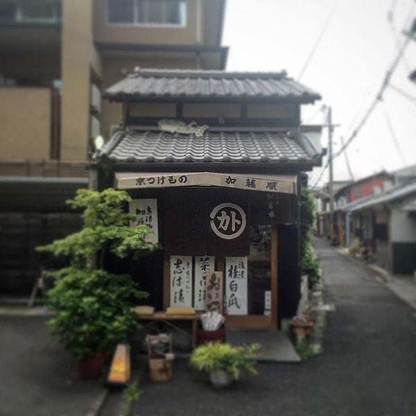 5. Kyoto turşu dükkanı.