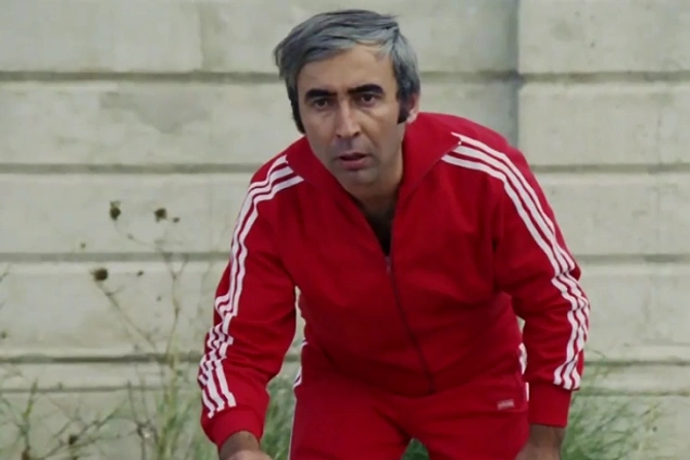 Kariyerinde dönüm noktası herkesin yakından bildiği, 1975 yapımlı Hababam Sınıfı filmindeki "Badi Ekrem" tiplemesiyle oldu.