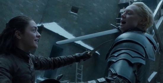 Закадровое видео боя между Арьей и Бриенной доказывает, насколько они круты