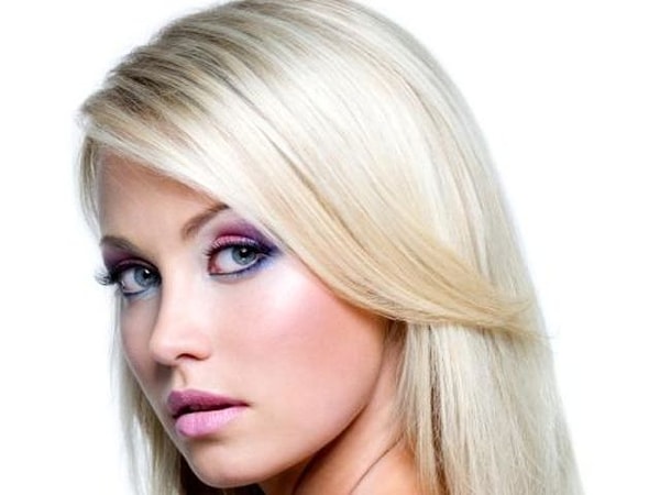 Вам стоит покрасить волосы в блонд!