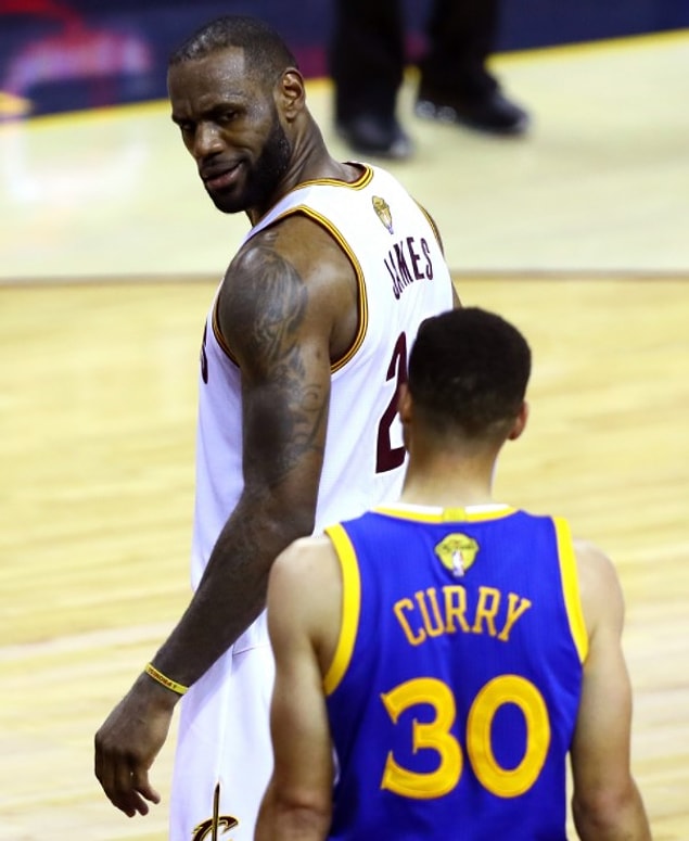 Başkan Trump'ın bu ifadelerine yanıt, Stephen Curry'nin ezeli rakibi LeBron James'ten geldi.