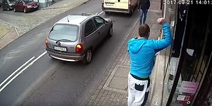 Dükkan Camlarını İndiren Vandal, Anında İşleyen Karmayla Dumura Uğradı!