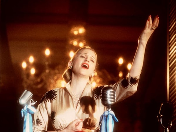 10. Не плачь из-за меня, Аргентина!