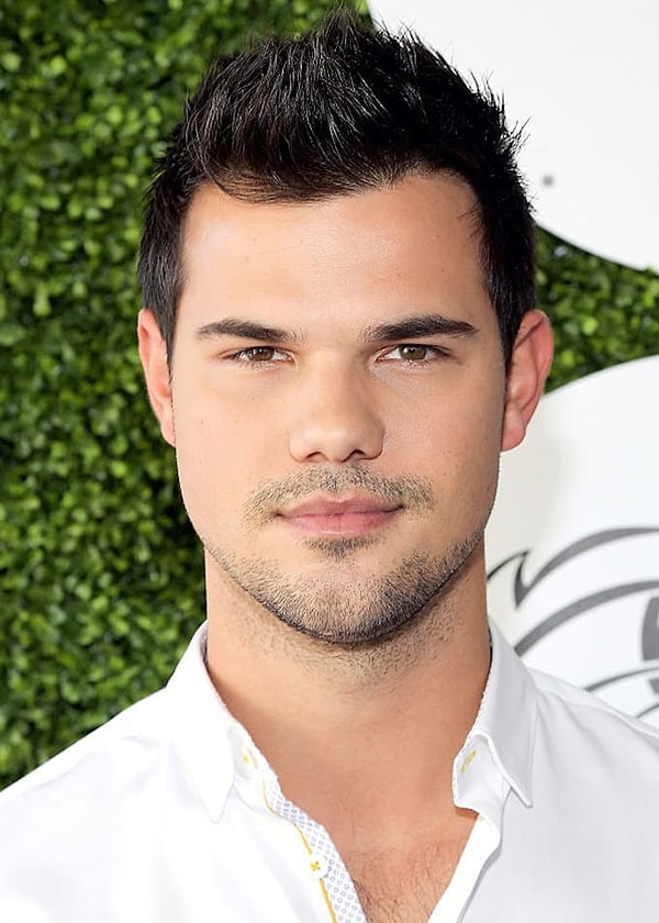 2. Тейлор Лотнер - 25 лет