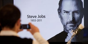 Batmak Üzere Olan Şirketi Dünyanın Hakimi Haline Getiren Bir Deha: Ölümünün 6. Yılında Steve Jobs