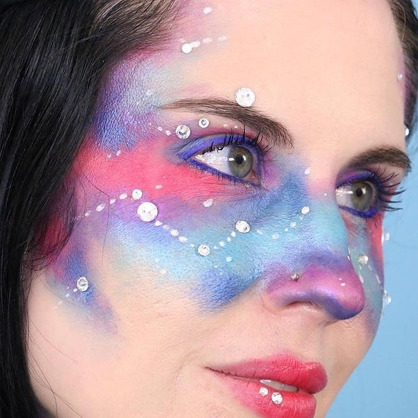 6. Но это может быть отличной идеей для Хэллоуина.